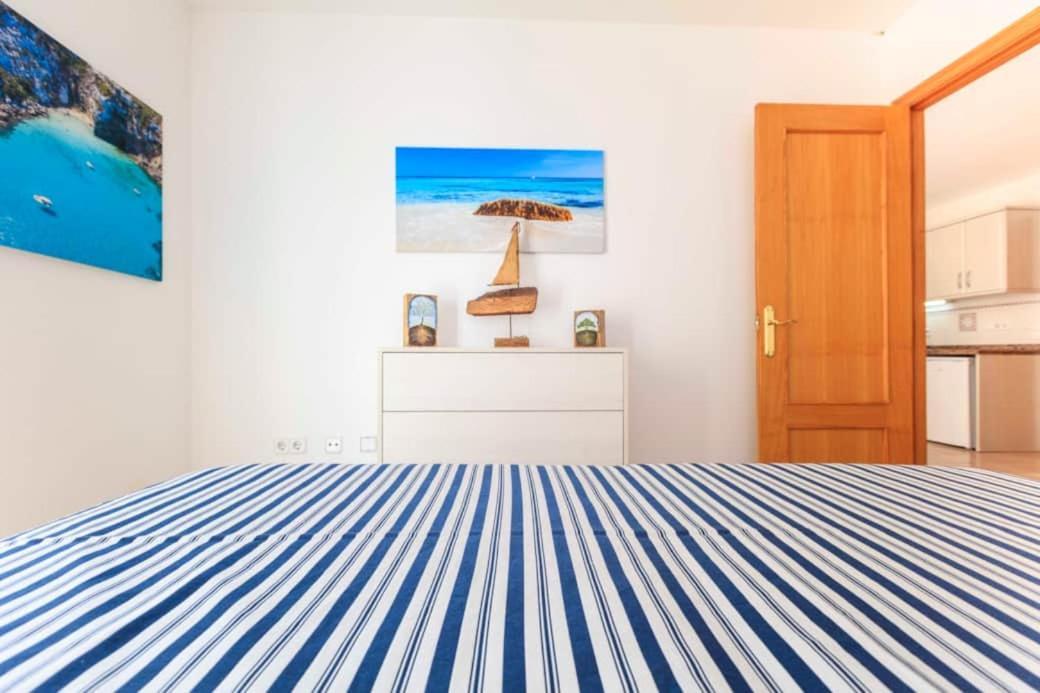 Apartamentos Sa Varadero 3D Vista Mare Laterale Es Pujols Eksteriør billede