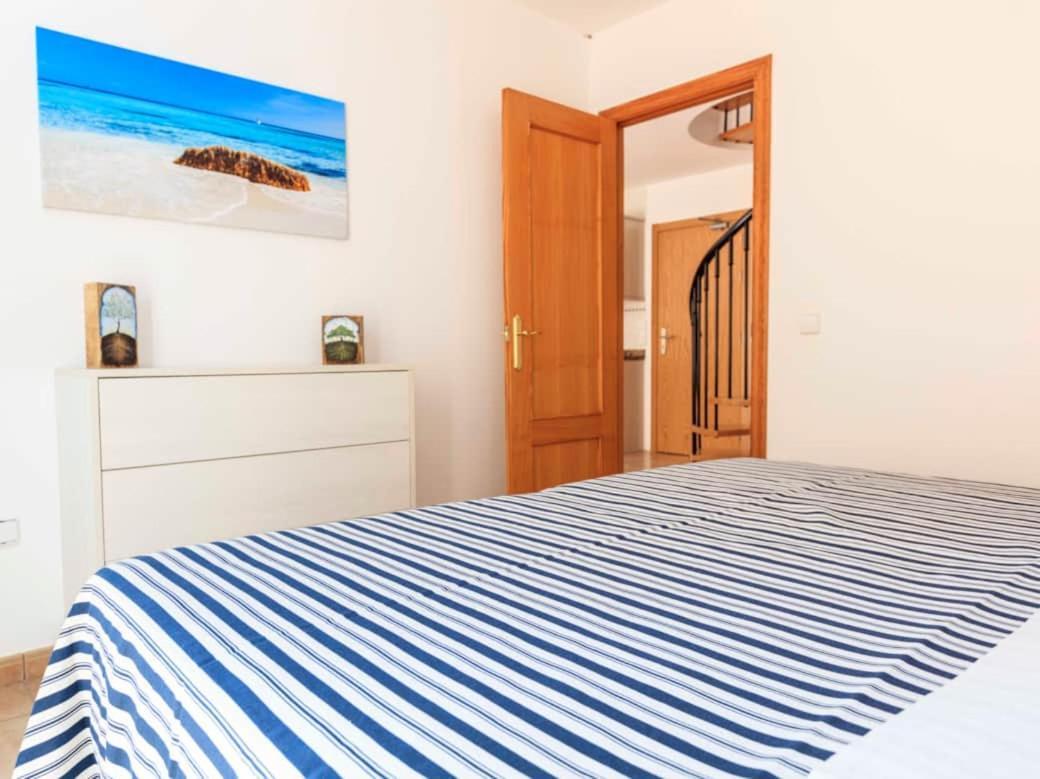 Apartamentos Sa Varadero 3D Vista Mare Laterale Es Pujols Eksteriør billede